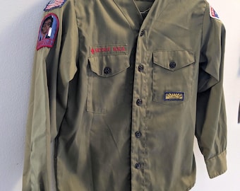 Vintage Boy Scouts Olive Green Top button down long sleeve shirt with Patches: Boy Scouts of America  BSA memorabilia
