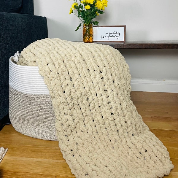 Chunky Knit Handmade Blanket