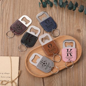 Personalized bottle opener leather key chain,Custom leather wine opener,Party favors,Gift for Him,Groomsmen Gift,Father&#39;s day gift