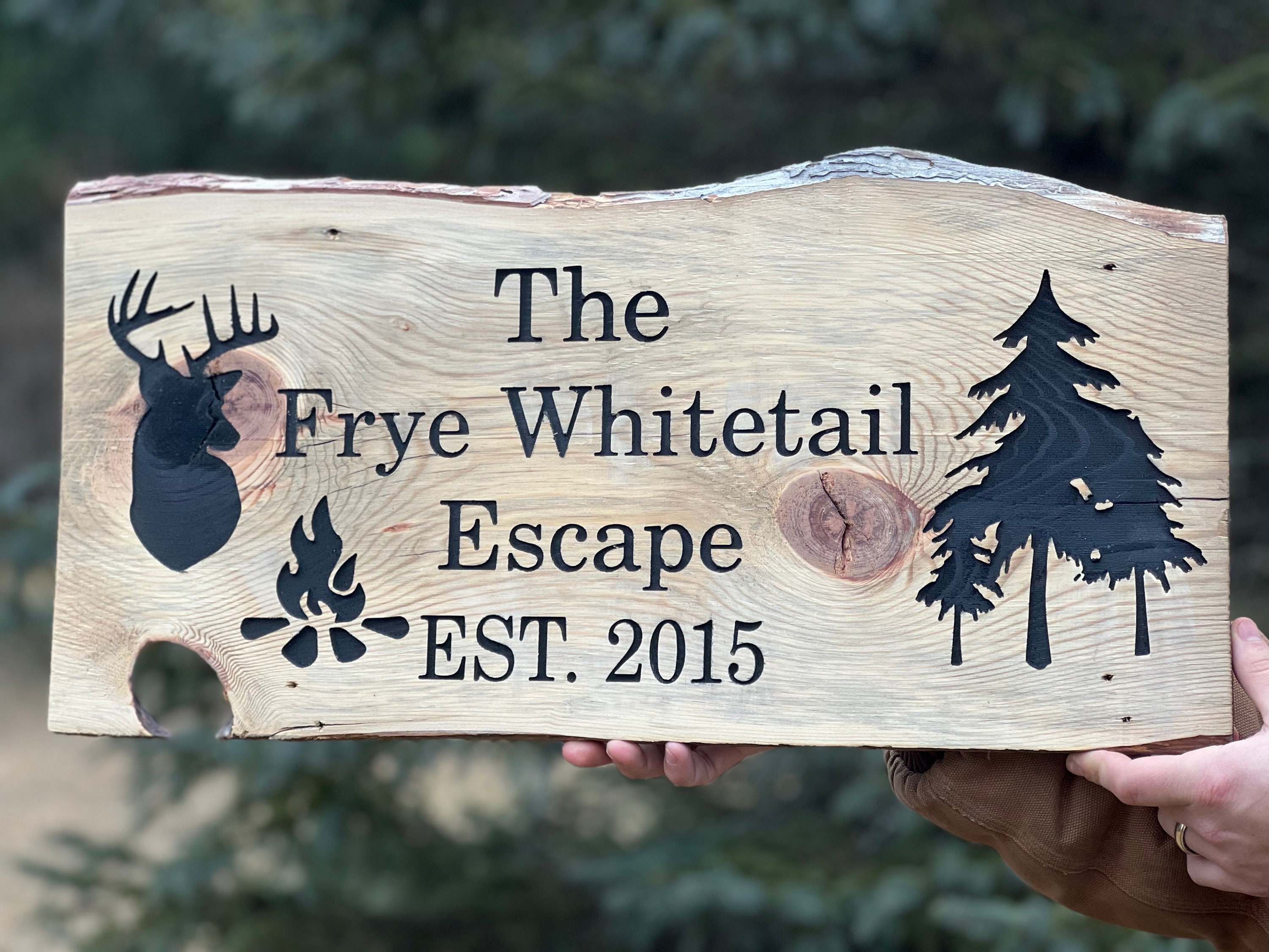 Curated visual reference: Custom Reclaimed Live Edge Personalized Family Cabin Sign Lakehouse Photo Inspiration