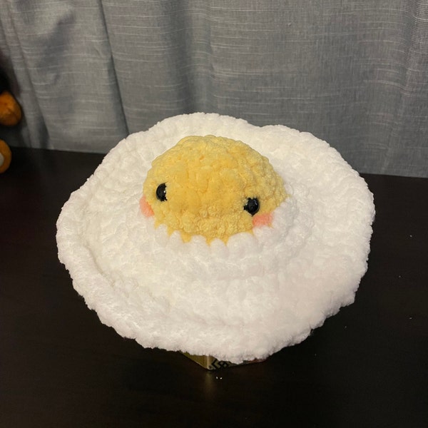 Crochet Fried Egg / Puddle Slime Plush / Amigurumi