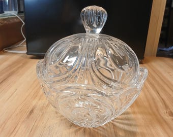 Imperial Crystal Eclipse  24%Lead Crystal Covered Dish,Made in Poland. Thick Crystal
