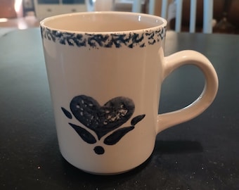 VTG Folk Art Blue Heart Coffee Cup