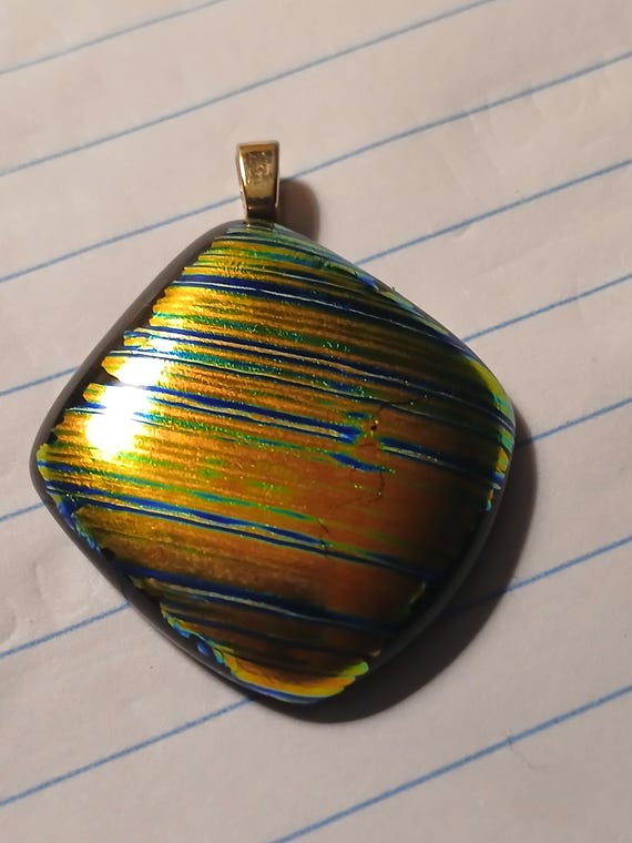 Multicoloured  Dichroic with Abstract Accents Fus… - image 7