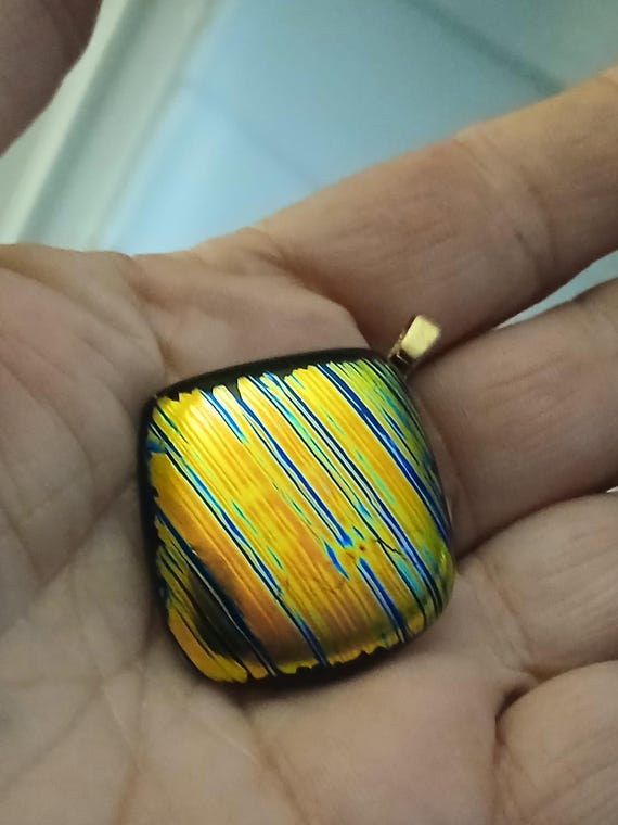 Multicoloured  Dichroic with Abstract Accents Fus… - image 5