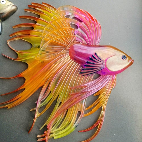 Décoration murale en résine faite main de poisson Betta, art aquatique