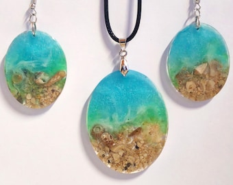 Sea Shell Jewelry Set, Resin Earrings and Necklace, Beach Jewelry, Ocean Jewelry, Adriatic Sea Gift, Summer Jewelry Set, Coastal Gift