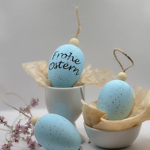Personalized Easter eggs Hellblau
