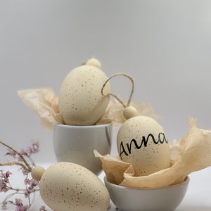 Personalized Easter eggs Beige