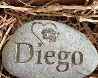 Pet memorial stone, deep engraved (Fish)