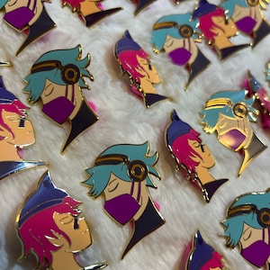 Sett and Aphelios Hard Enamel Pins Heartsteel League of Legends