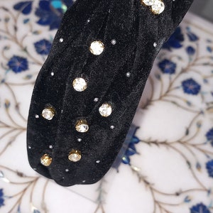 Black Embellished Velvet Hairband