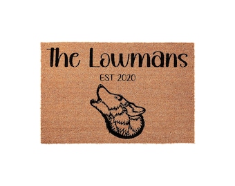 Custom Howling Wolf Personalized Last Name Doormat, Welcome Mat Front Porch