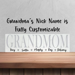 Grandma Gift Sign: Custom Names - Mother&#39;s Day Present