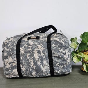 Camouflage Pattern Tote Bag, Handmade Camo Canvas Shoulder Bag, Artisan Womens Everyday Purse, Military Style Handbag, Fast Shipping MRMBAGS