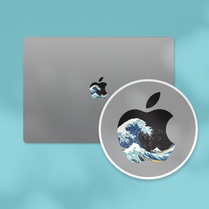 an image of an apple logo on a laptop