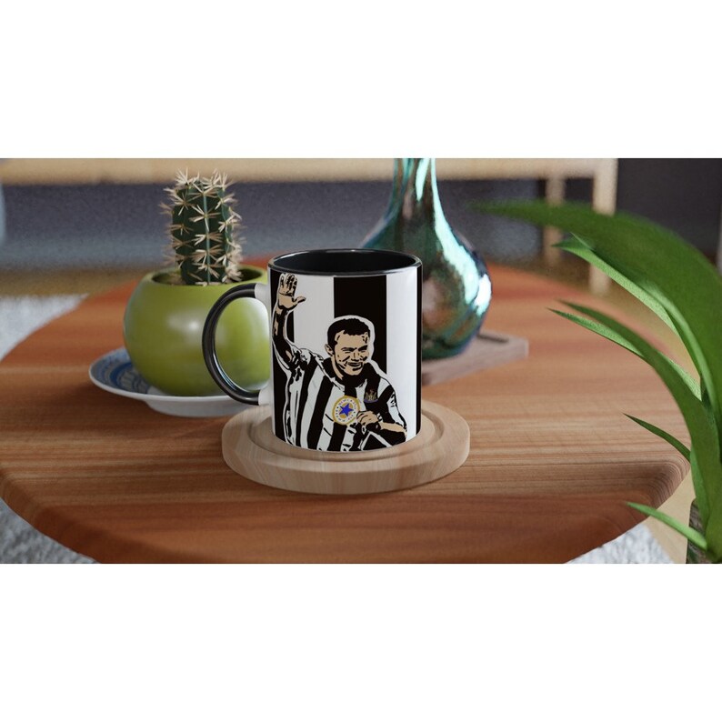 Alan Shearer Mug | in a Newcastle United kit | Perfect gift for a Newcastle fan image 6