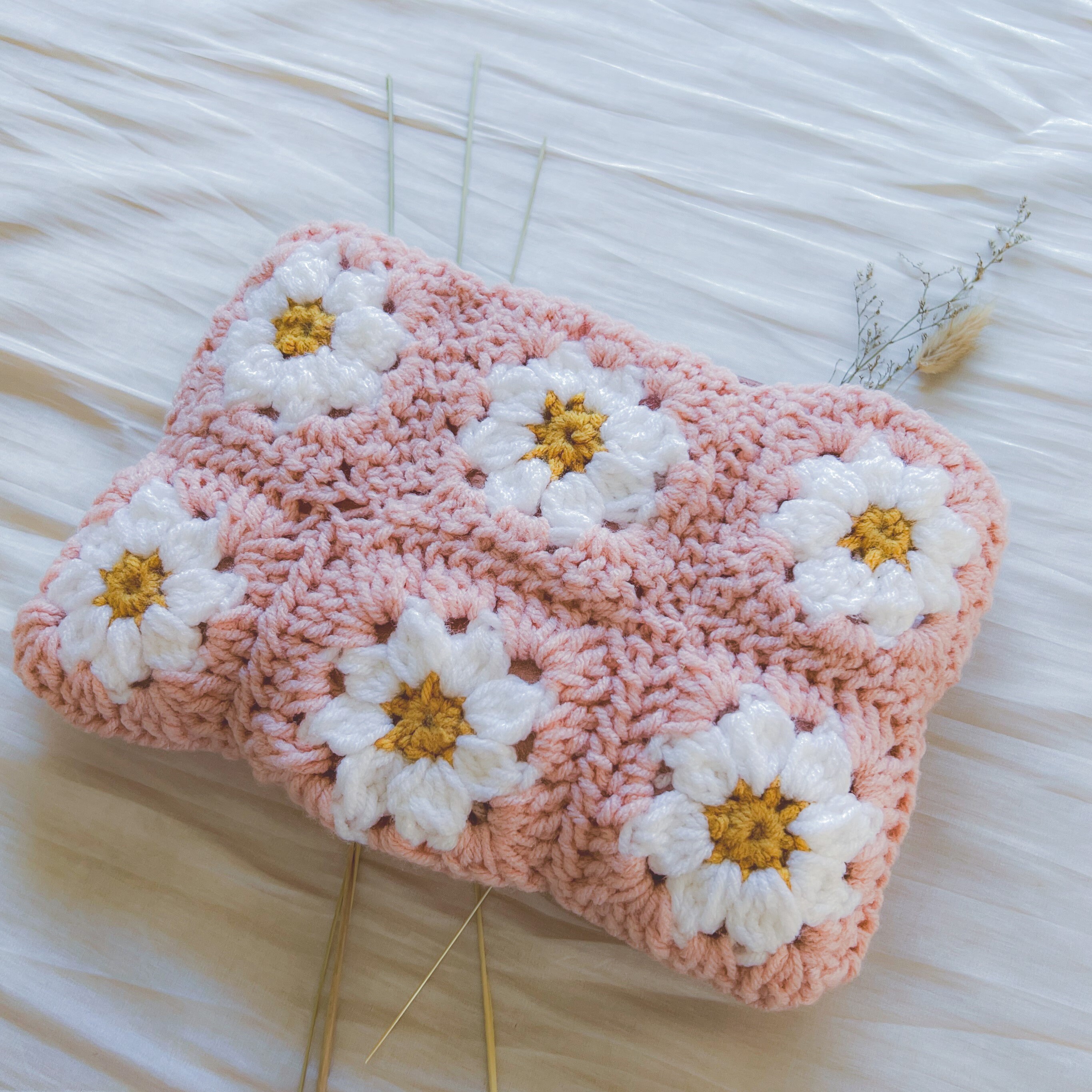  Jadeshay Crochet Hook Case Flower Pattern Lady Pouch
