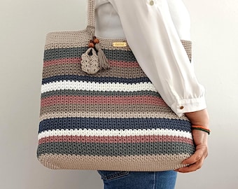 Grote gestreepte gehaakte draagtas, handgemaakte boho-schoudertas, pastelkleurige markttas