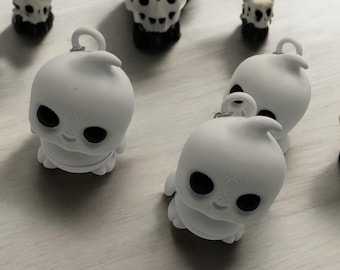 3D Printed Flexi Skeleton Keychain: Wiggly Fidget Toy, Halloween Keyring