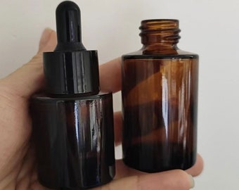 100pcs 20ml bottles and 100pcs 30ml dropper bottles as picture show(amber glass), shipping need 6~10 working days