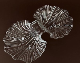Vintage shell shape clear glass Seascape Florida pattern two-part footed serving dish, Mid Century Modern Tableware
