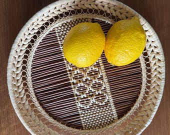 Vintage boho style wicker wall hanging/decoration  basket, bread or fruit basket