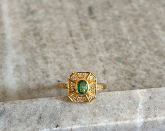 Bague en or vintage émeraudes et diamants