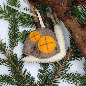 Feltro Natale Lumaca di Natale Decorazione dell&#39;albero di Natale Albero di Natale Decorazione dell&#39;albero di Natale Ornamento Decorazione Fungo Giocattolo in feltro fatto a mano