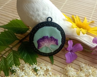 Colgante de Ginkgo púrpura, collar de hojas de ginkgo, joyería de flores, collar colgante de ginkgo, colgante bordado, regalos especiales para esposa