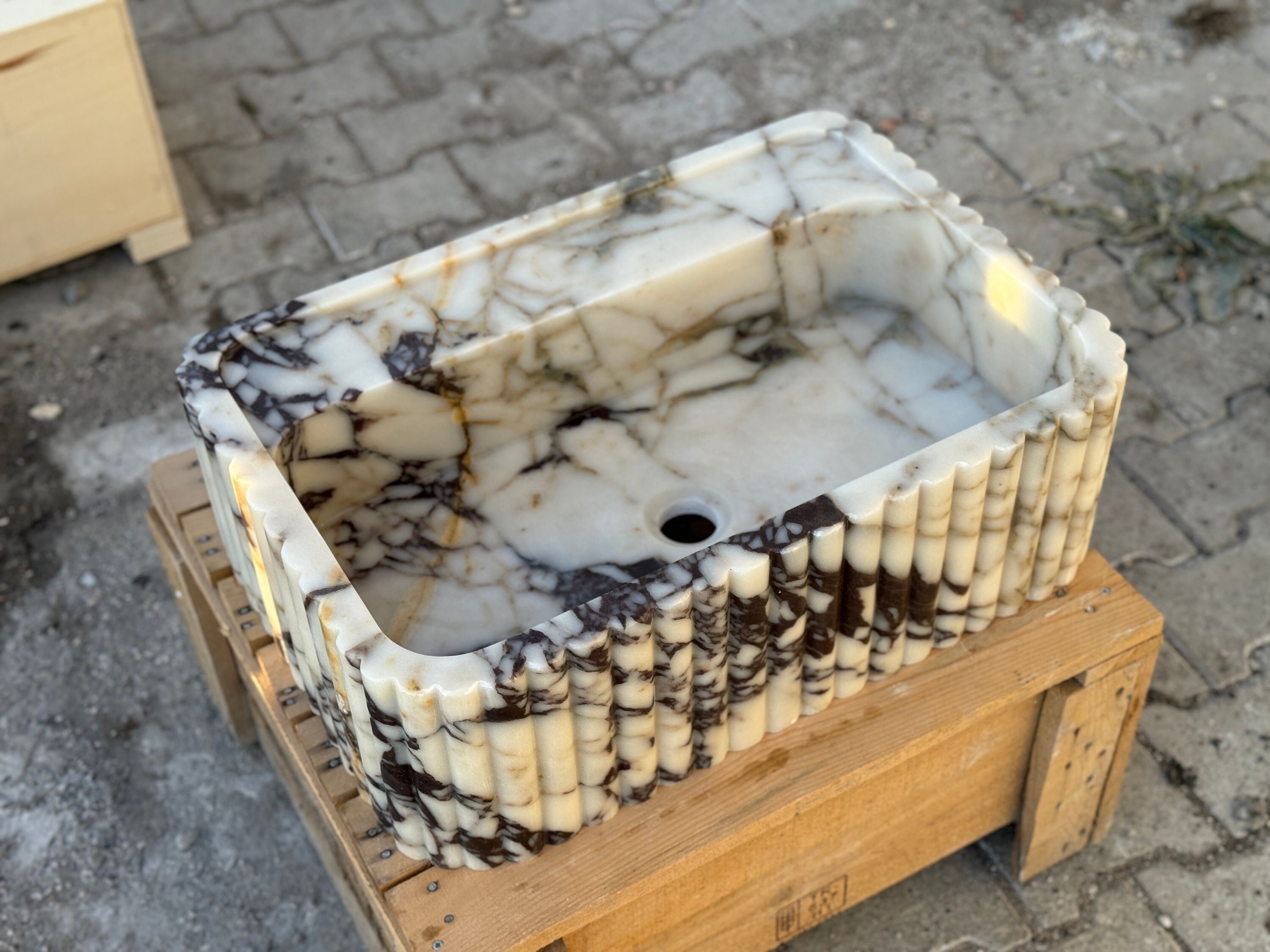 Calacatta Viola Marble Sink,ribbed 3 Sides,marble Wash Basin,trendy ...