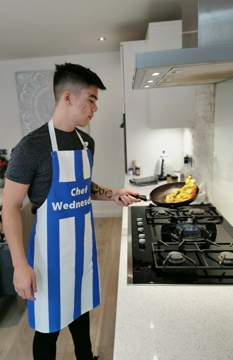 Sheffield Wednesday Apron Gift image 1