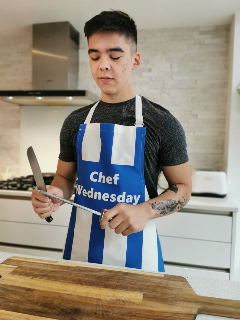 Sheffield Wednesday Apron Gift image 3