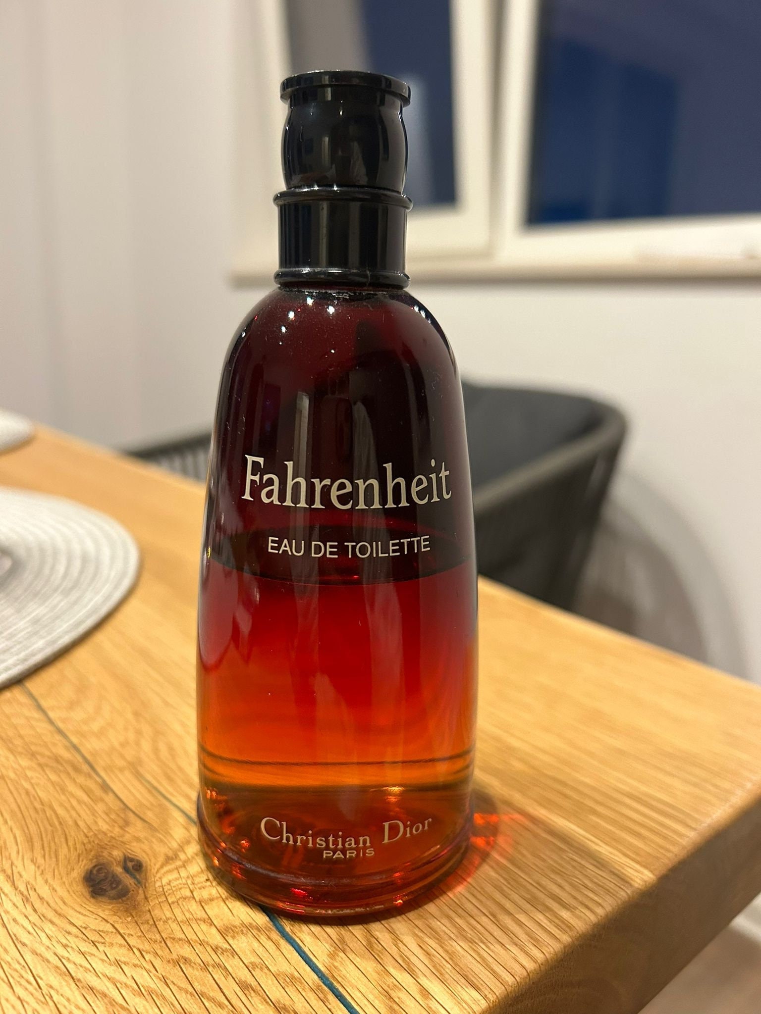 WTS] Dior Fahrenheit VINTAGE 1988 100ml, Eau Sauvage 200ml (bottle