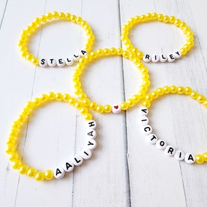 Custom Name Bracelet, Personalized Name Bracelet, Pearl Name Bracelet, Heishi Bracelet, Christmas bracelets, Initial Bracelets, Custom Gifts