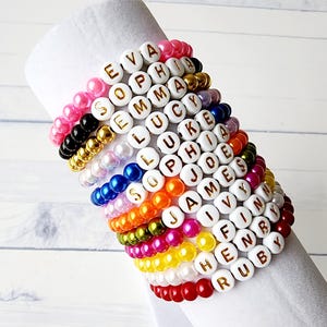 Custom Beaded Name Bracelet, Personalized Jewelry, Handmade Gift for Kids & Adults, Custom Beaded Bracelet, Name Bracelet, Personalized Gift