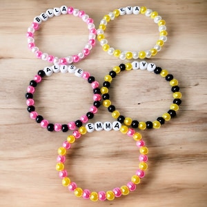 Custom Name Beaded Bracelet, Personalized Name Bracelet,Beaded Bracelet, Valentine&#39;s Day,Gift For Her,Mom Bracelet,Customized Word Bracelet