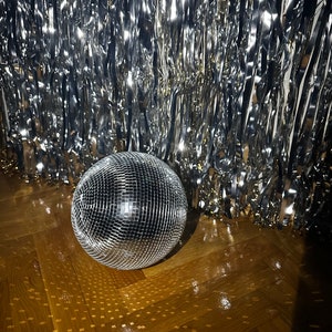 20 cm große Diskokugel für Party, Feier, Geschenk, Wohnkultur - Gold Disco Ball Decor
