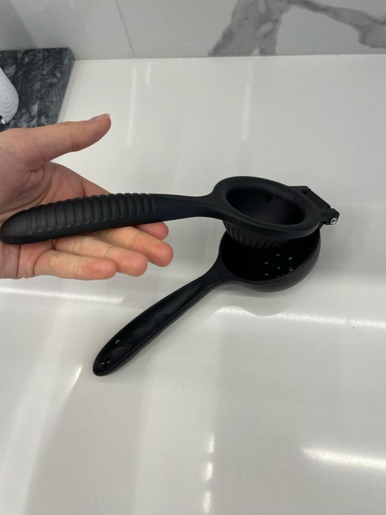 Handmade Squeezer Large Size Mold Cast Iron Citrus Juicer,lemon Orange