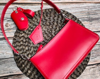 Handmade Leather Shoulder Bag: Stylish Red Handbag