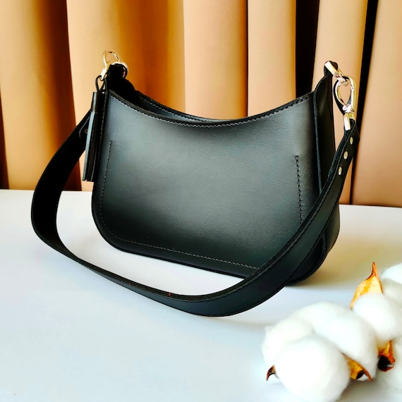 Leather Baguette Bag Beige Leather Shoulder Bag Women s Small Handbag Small Leather Bag Everyday Handbag Beige Baguette Handbag Etsy Canada