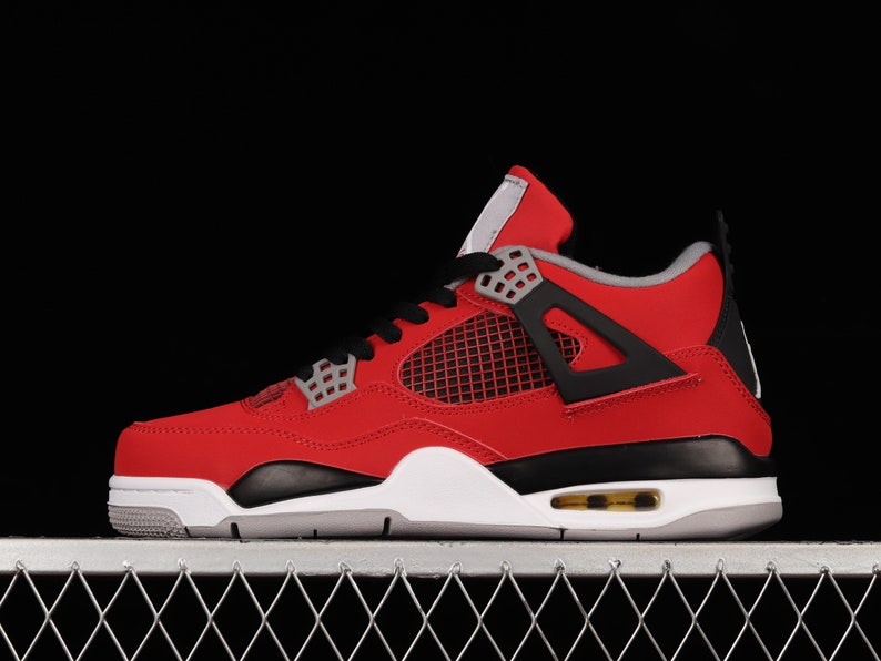 jordan 4 toro bravo outfit