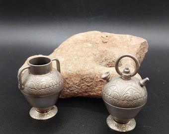 Set of 2 metal vases, silver-plated vase and jug, metal miniatures, metal decoration, vintage decoration, dollhouse accessories