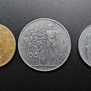 Set of 3 ancient Italian coins, coin of Italy, Italian Republic, ancient lire, 200 lire, 100 lire, 50 lire, goddess Minerva