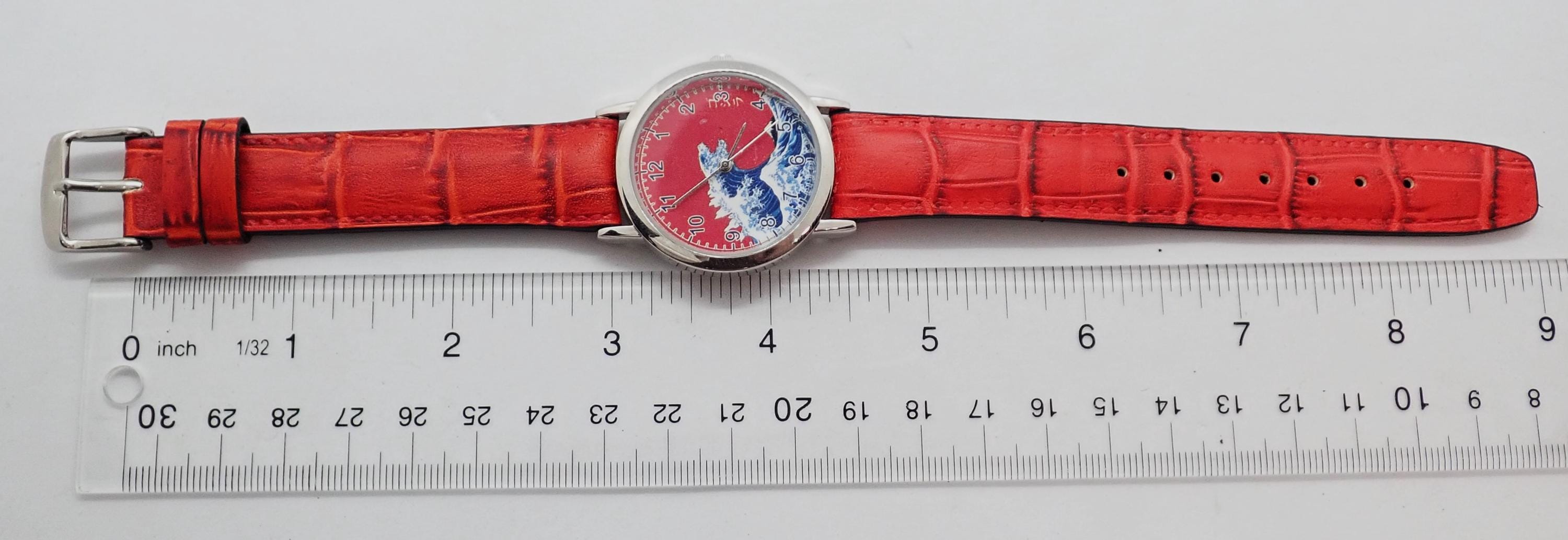 ゴジラ2000 オリジナル限定版ポケットウォッチ Godzilla Gets Limited Edition Promaster Dive Watches From