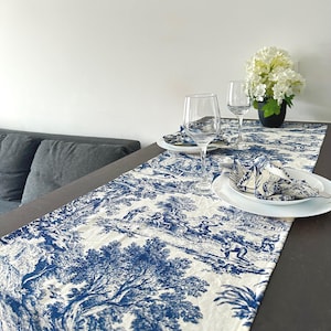 Blauer Toile de Jouy Tischläufer mit Servietten - Handgemachter Tischläufer aus dicker Baumwolle - Französisches Bauernhaus Dekor - Einweihungsgeschenk