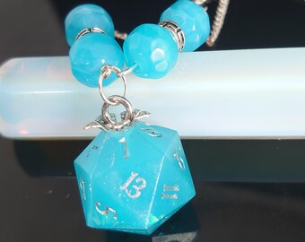 Azul Turquesa - Collar de Joyería de Dados D20 Dragones y Mazmorras Nerdy Apparel