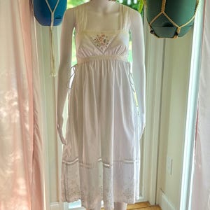 Vintage 1970’s Young Edwardian White Embroidered Sundress