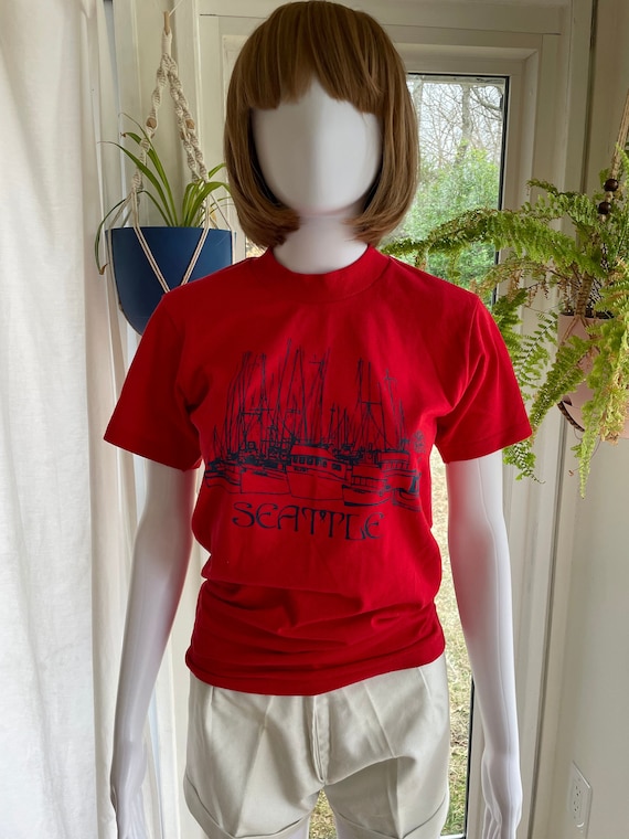 Vintage 1990’s Seattle Graphic T-Shirt