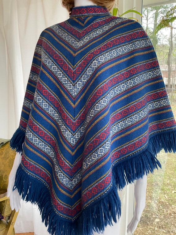 Vintage 1970’s Bobbie Brooks Poncho - image 3